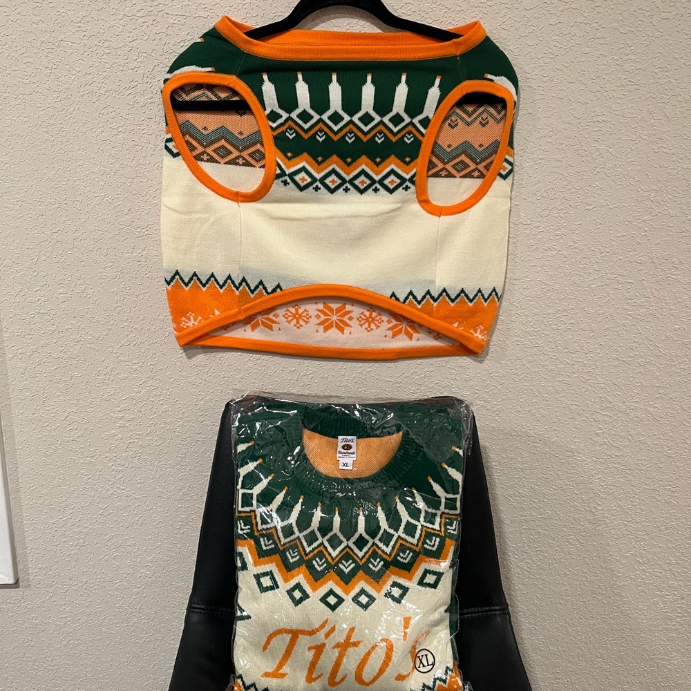 IGLY CHRISTMAS SWEATER-  Tito's Handmade Vodka Dog Sweater